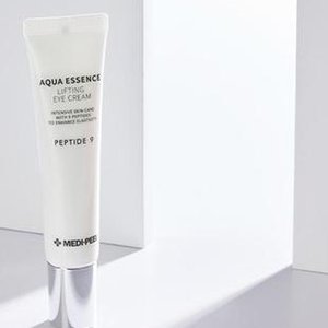 Купить Medi-Peel Peptide 9 Aqua Essence Lifting Eye Cream Підтягучий крем для шкіри навколо очей в Украине