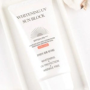 Купить Jigott Whitening UV Sun Block Cream  Сонцезахисний крем в Украине