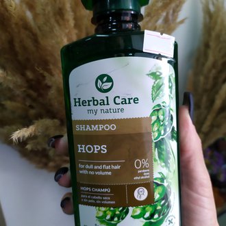Купить Шампунь для объема волос "Хмель" Farmona Herbal Care в Украине